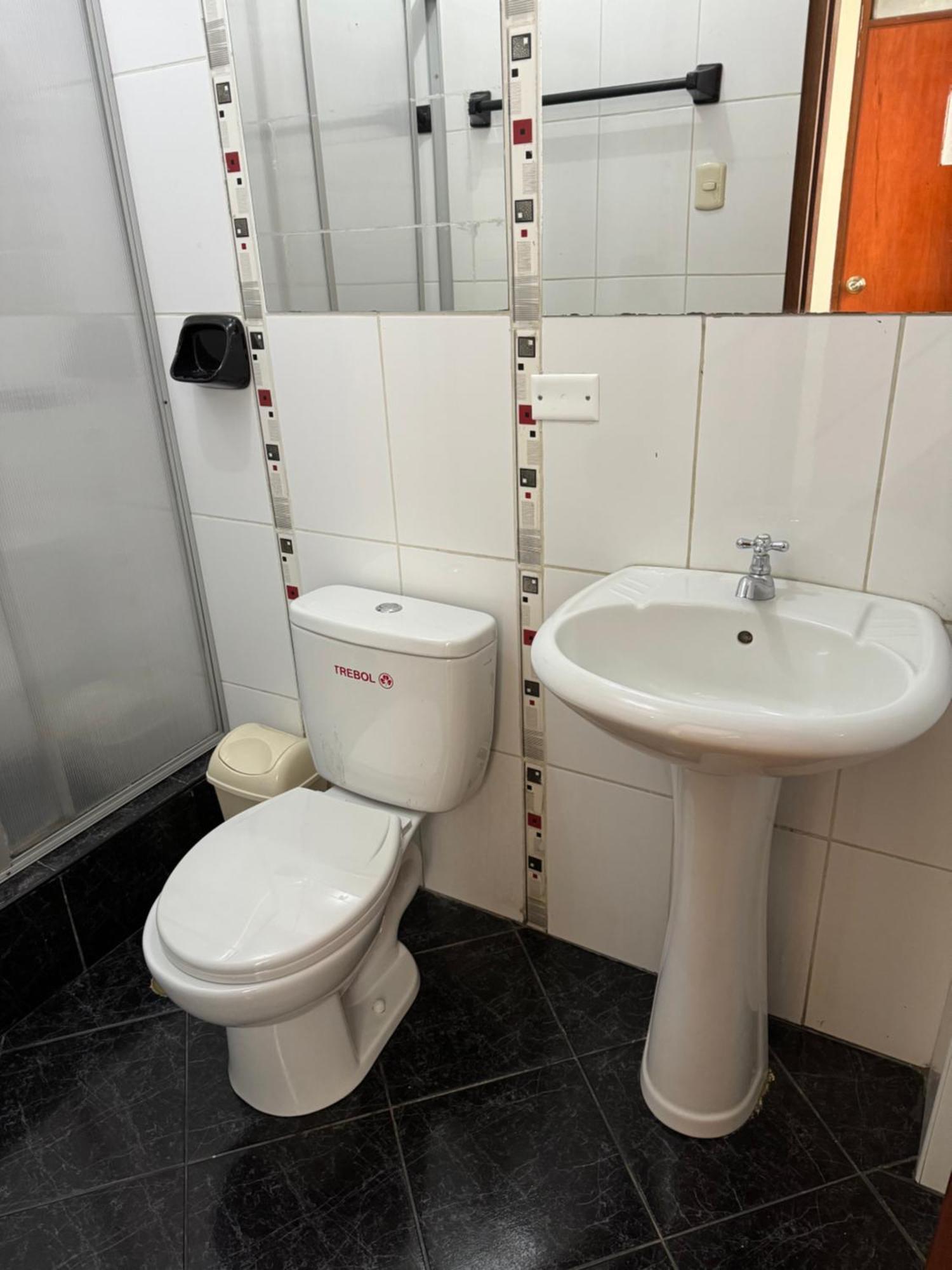 Illari Wari L - Hotel Sauna Ayacucho Exteriör bild