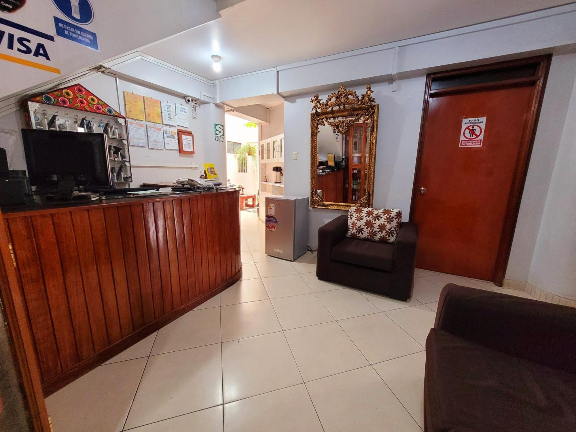 Illari Wari L - Hotel Sauna Ayacucho Exteriör bild